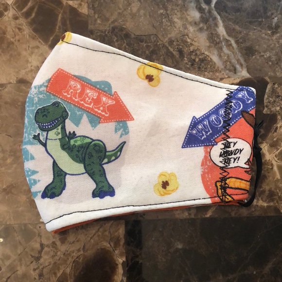 Mask - Picture 2 of 4